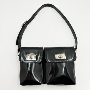 1990s Gucci by Tom Ford Patent Leather Double Pocket Black Shoulder Bag